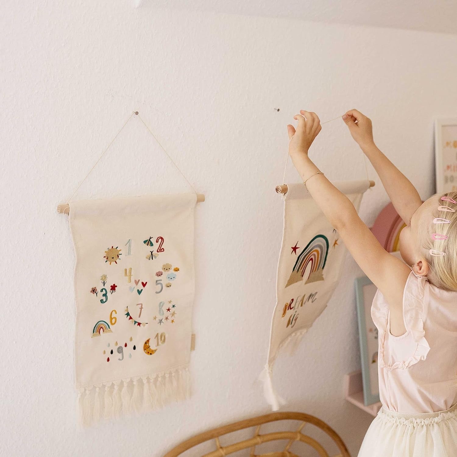 Papier-Drachen-Wandteppich für Jungen und Mädchen von Fabric Room Casa – Accessoires und Dekorationen Naty Shop