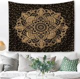 Majami Indischer Mandala-Wandteppich aus schwarzgoldenem Polyester-Canvas. Startseite – Accessoires und Dekorationen Naty Shop