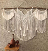 Großer Bohemian-Wandteppich über dem Kopfende des Bettes von Arte Casa – Accessoires und Dekorationen Naty Shop Standardtitel