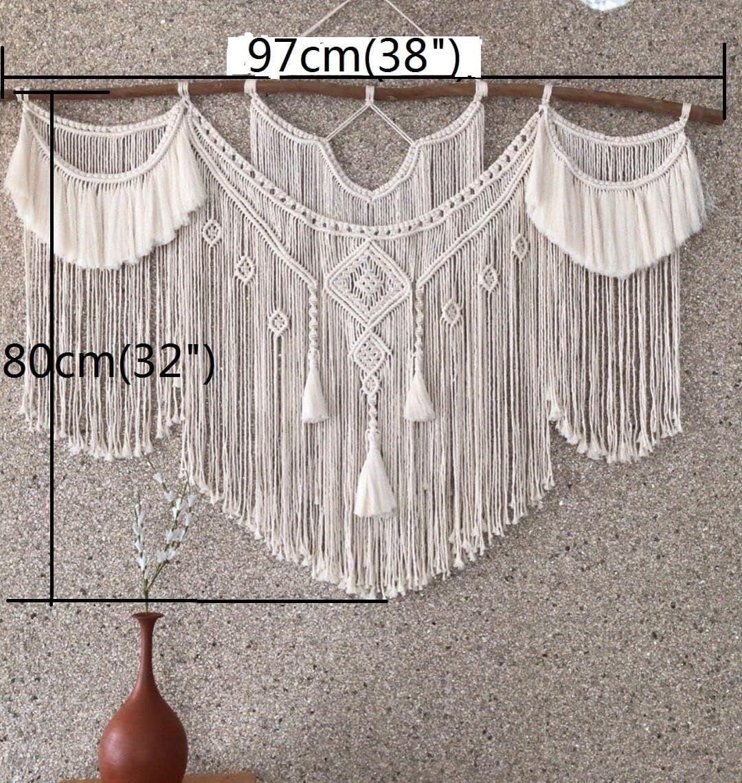 Großer Bohemian-Wandteppich über dem Kopfende des Bettes von Arte Casa – Accessoires und Dekorationen Naty Shop