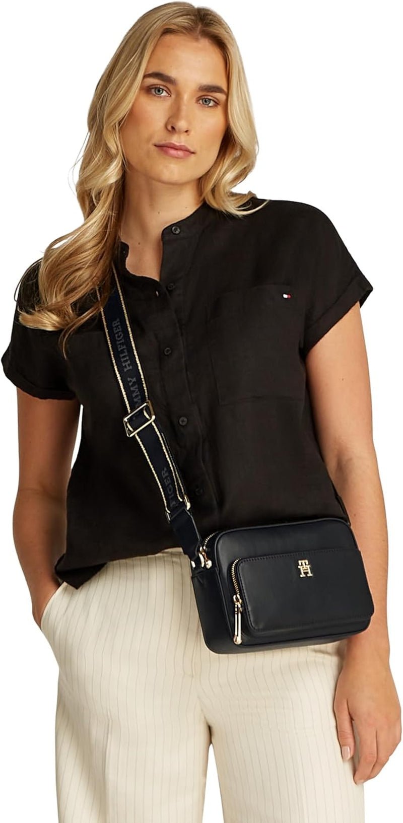 Tommy Hilfiger Th Joy Kameratasche für Damen Aw0aw16812 Crossover-Gepäck und Reiseausrüstung Naty Shop
