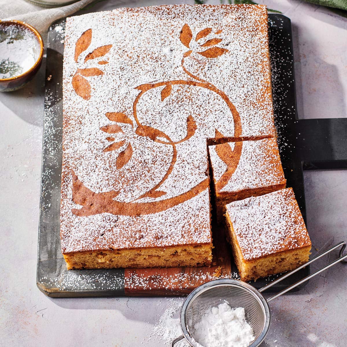 FunCakes Puderzucker, raffinierter Puderzucker in Süßwarenqualität, ultrafeine Textur, perfekt für die Herstellung von Buttercreme oder zum Verteilen von Fondant, Halal, 900 g Naty Shop Zuckerpaste