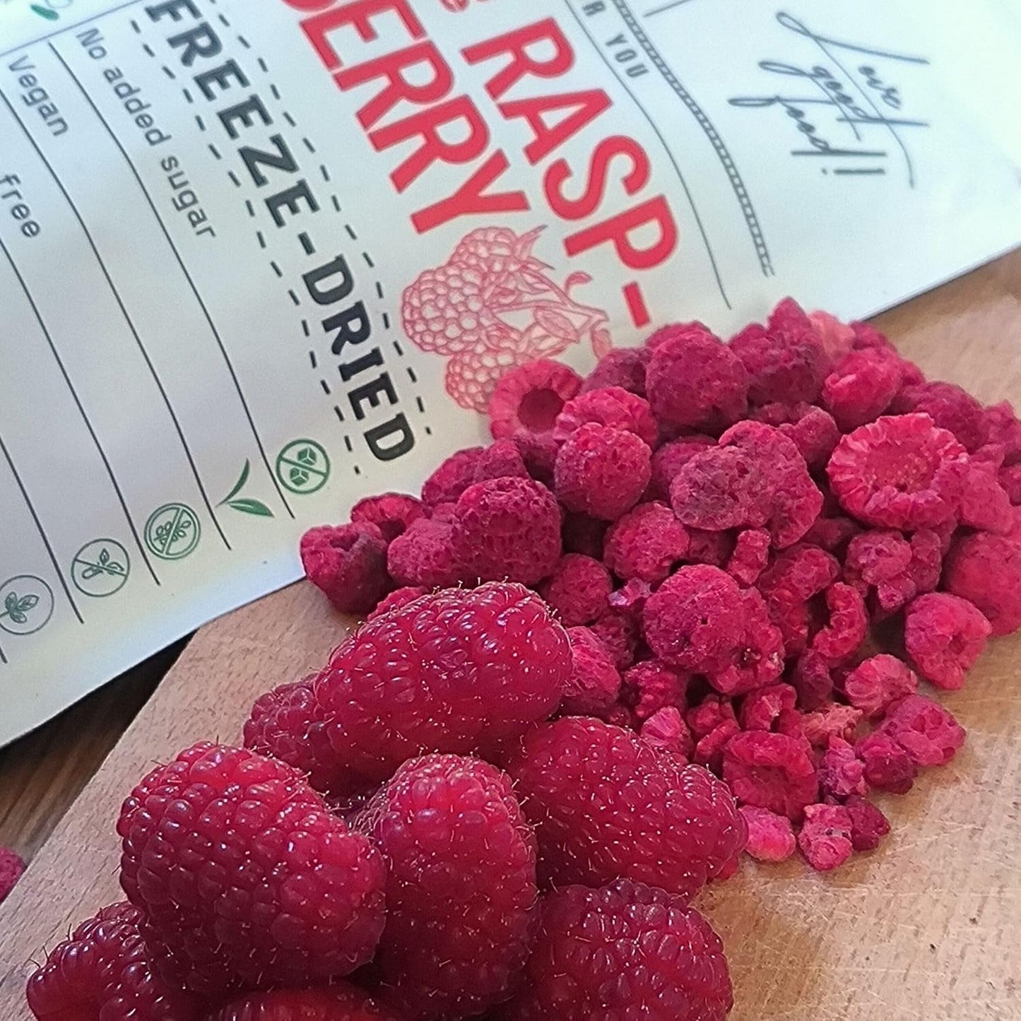 Gefriergetrocknete Himbeeren Bruchstücke | XL 300g Gefriergetrocknete Trockenfrüchte | Getrocknete Himbeeren Glutenfreie gefriergetrocknete Früchte | Gefriergetrocknete Früchte | Gefriergetrocknete Himbeeren, dehydrierte Produkte von Naty Shop